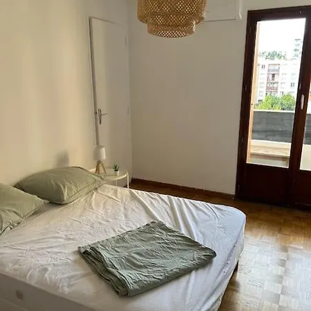 Spacieux Bien Situe Appartement